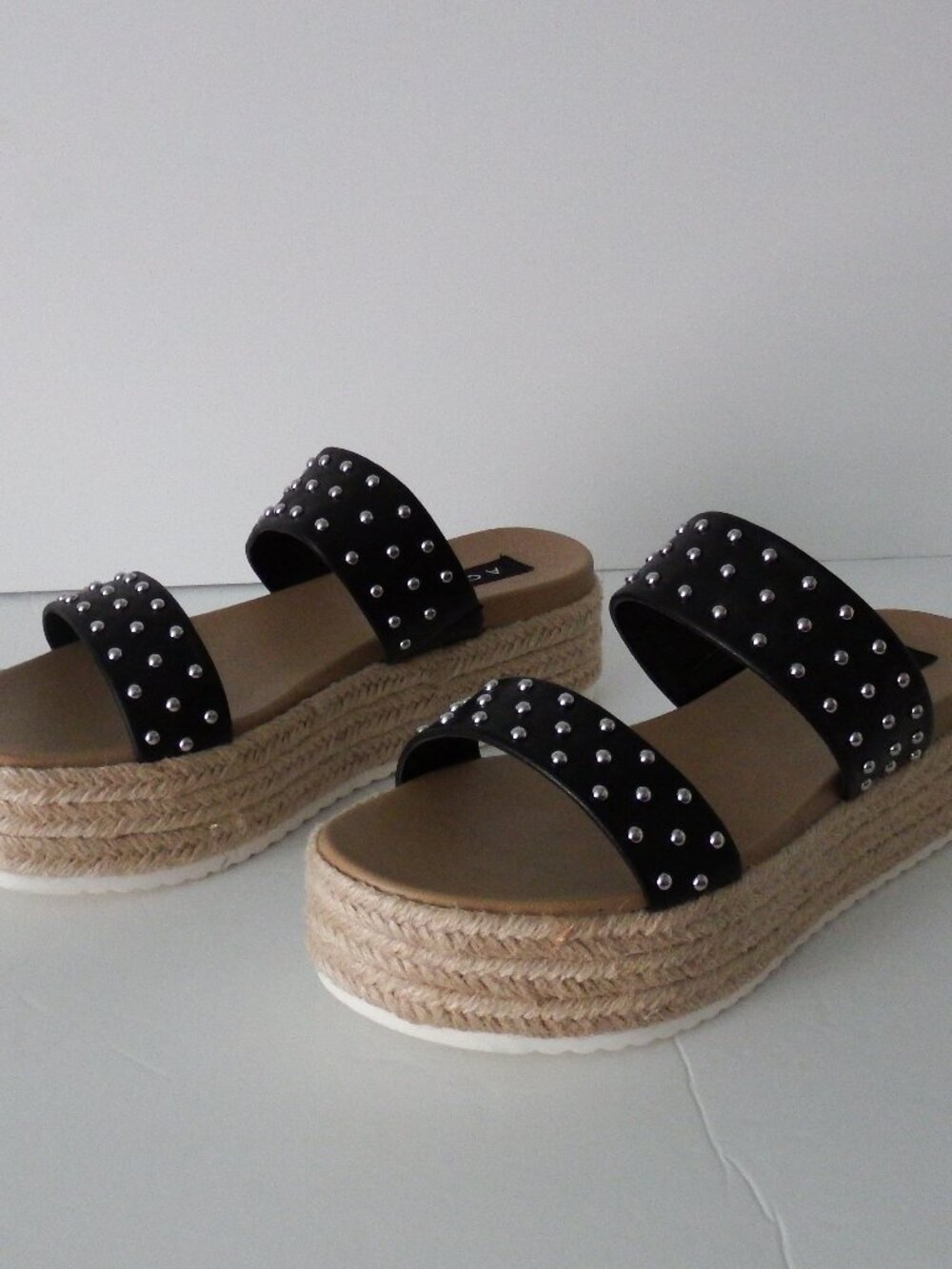 NIB Aqua Black/Silver Platform Espadrille Slide Sandals Sz 10